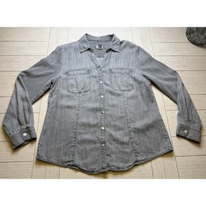 Chico's Women's Gray Washed‎ Tencel Button Down V Neck Pockets LS Shirt Sz M / 1